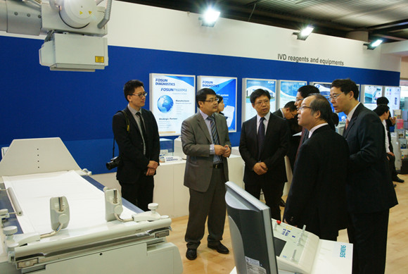 上海医疗器械产品亮相MEDICA 2013综合医疗展