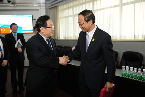 万钢部长会见泰国科技部长披切·杜隆卡威洛