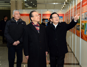 温家宝在科技部调研强调继续大力推进科技体制改革